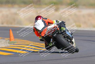 media/Oct-09-2022-SoCal Trackdays (Sun) [[95640aeeb6]]/Turn 14 Backside (1125am)/